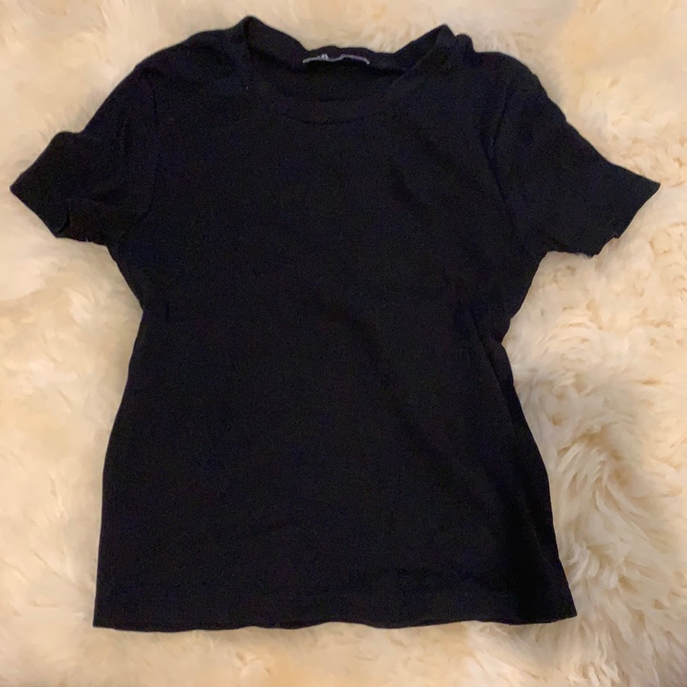 zara cropped black tee